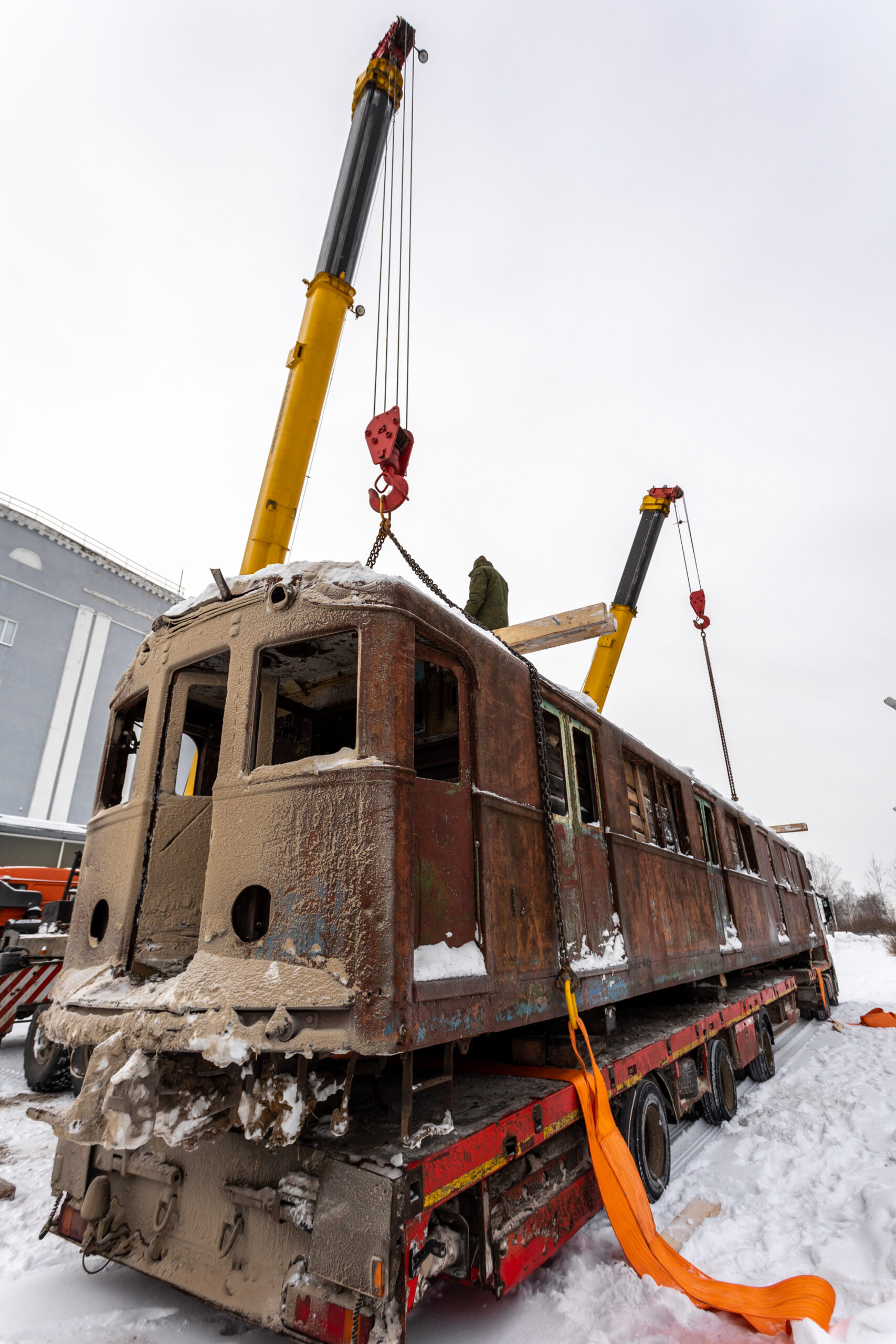 «Вологодские лесопромышленники» подарили Музею Транспорта Москвы уникальный метровагон